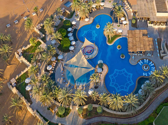 Qasr Al Sarab Desert Resort by Anantara