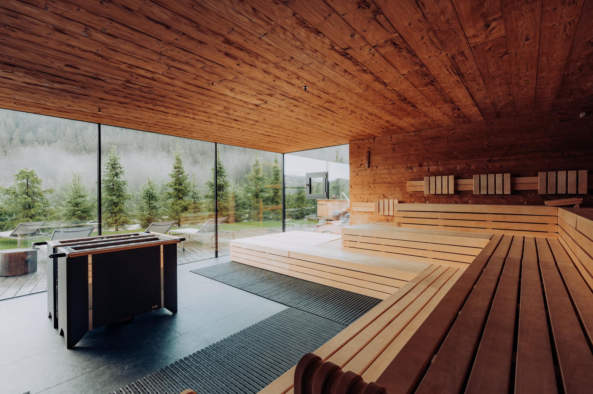 Hotel Cristallo Wellness Mountain Living Italy Lemispa IT hotel-cristallo-wellness-mountain-living-italy-lemispa-it